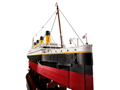 LEGO® Titanic