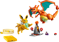 SMART Play™: Charizard vs. Jolteon Ultimate Battle
