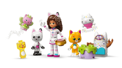 Sweet Treat Mountain & Kitty Garden