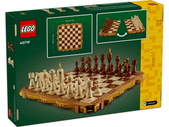 Traditional Chess Set